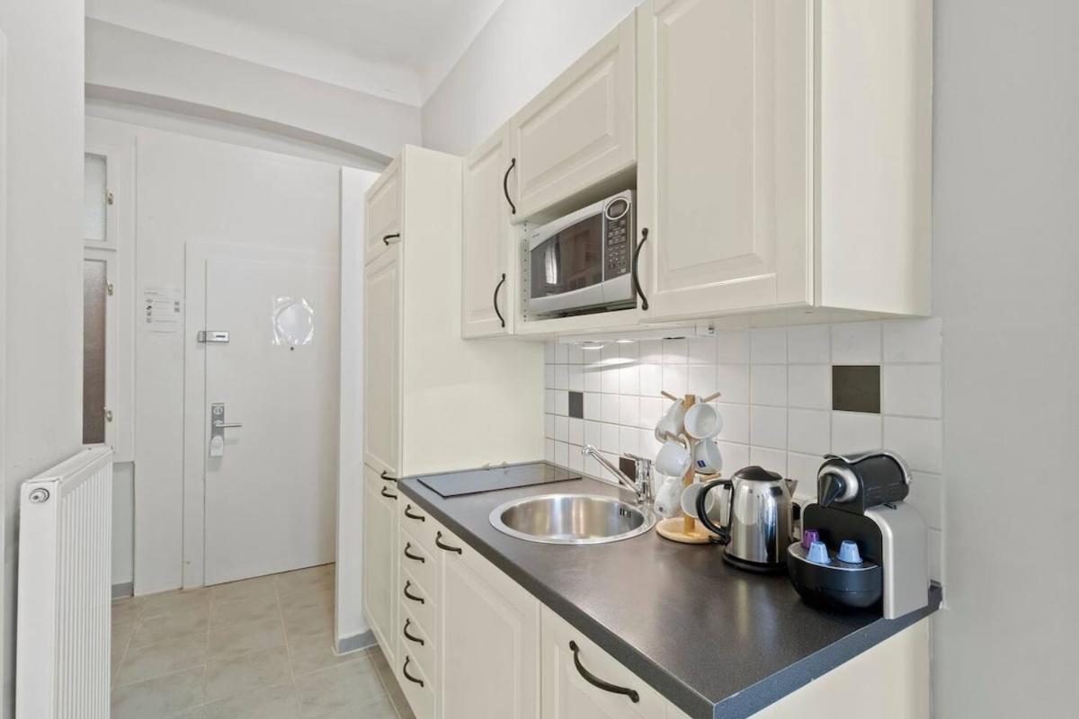 Appartement Neben Augarten I 5 Min To Metro I 10 Min To *